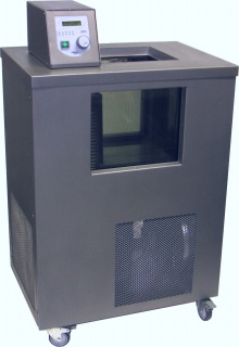 Прецизионные термостатические бани TV 4000 LT для ручного определения кинематической вязкости